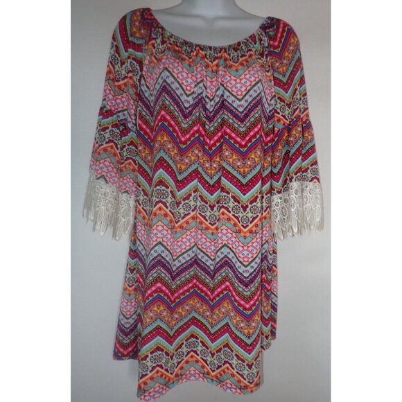 Win Win Womens Multicolored Half‎ Sleeve Lace Tunic Top Sz L-XL Chevron Boho - Picture 1 of 6